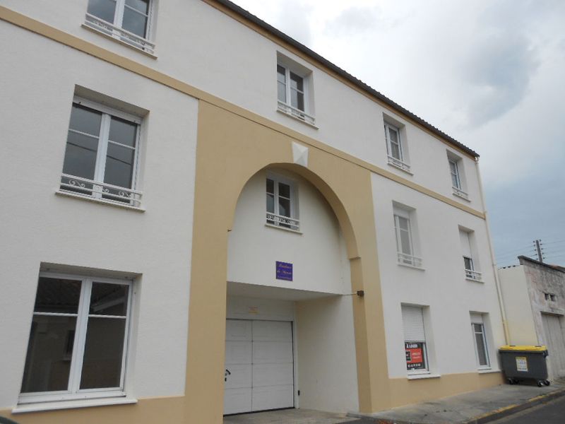 Location Appartement Saint Jean d'Angély (17) Louer Appartement Saint