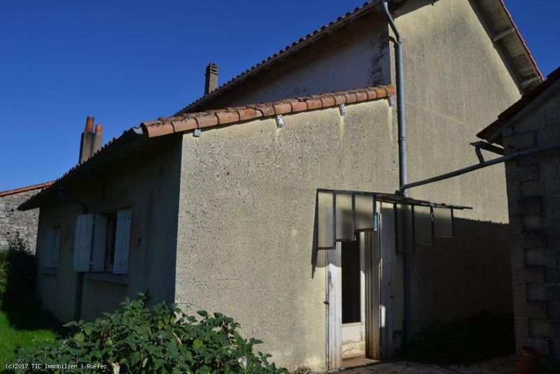 Location Appartement Rdc Avec Un Petit Jardin Vers Louhans