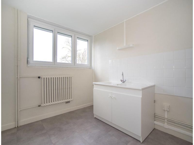  Location  appartement  4 pi ces Charolles  Annonce A Vendre 