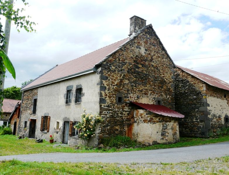 Vente maison Saint Ours (63) 12 annonces immobilières à Saint Ours A Vendre A Louer